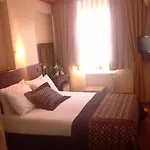 Отель Abella 3*